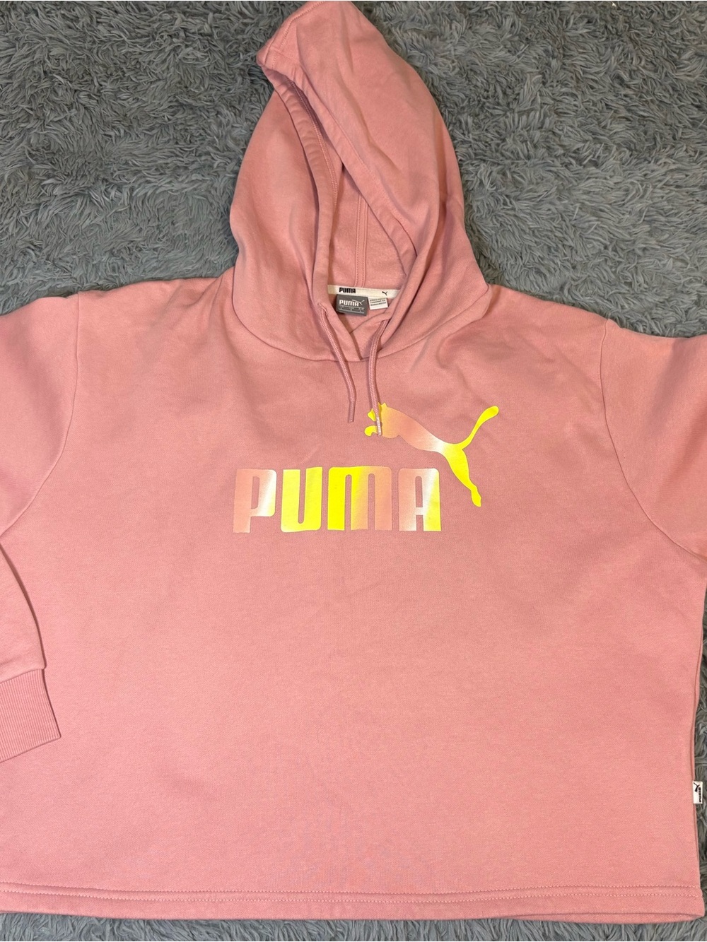 Puma Women’s Crop Hoodie in Dusty Pink with Yellow Logo Ombré logo